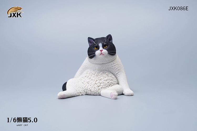 1/6 スコ座り猫 E　＆　ソファー（黒＆白）JXK086E
