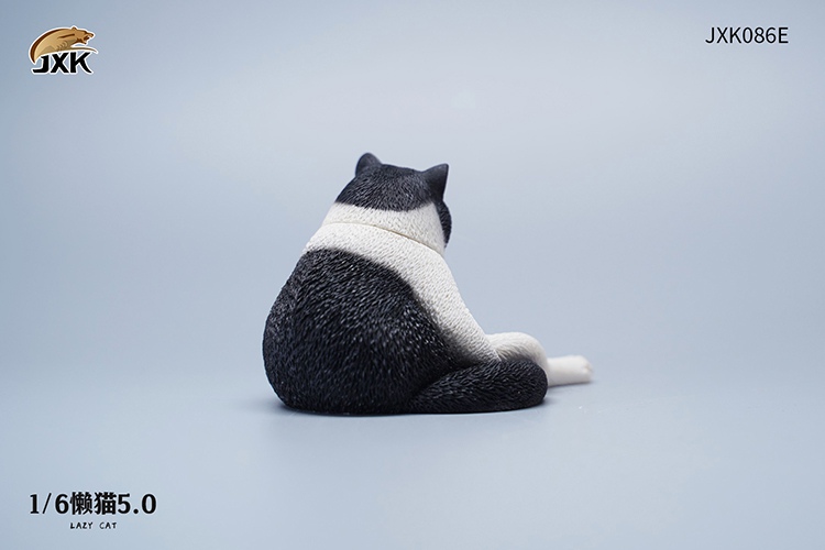 1/6 スコ座り猫 E　＆　ソファー（黒＆白）JXK086E